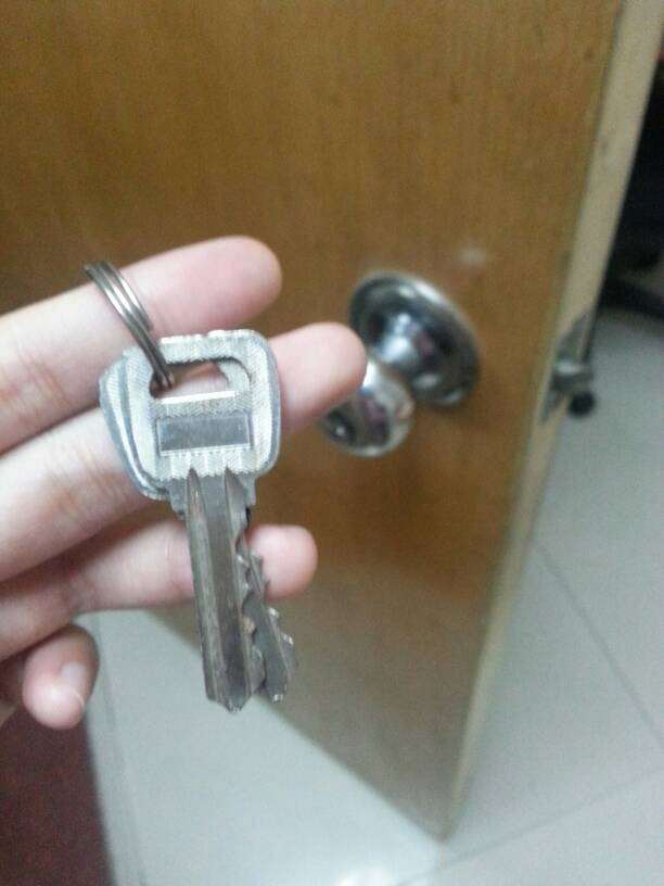 一字锁应急开启简易指南 非破坏性方法尝试